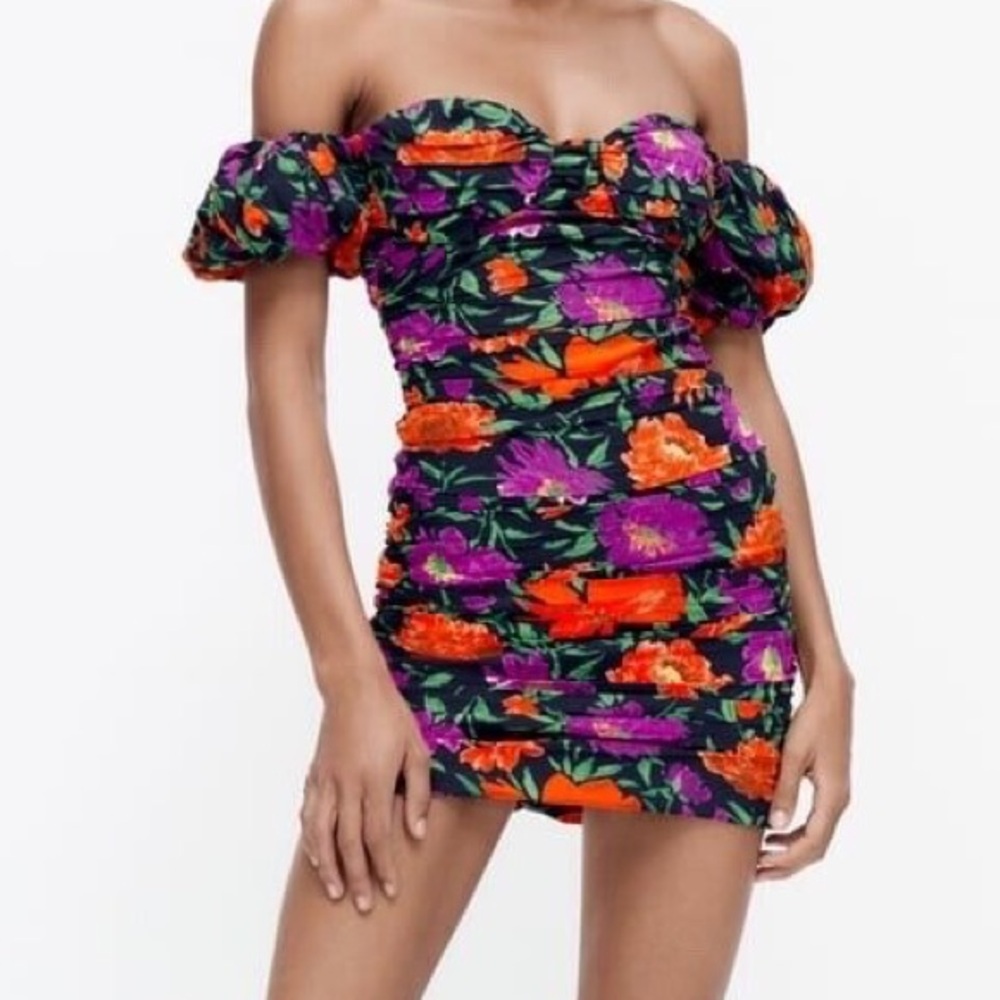 Zara Floral Mini Dress-Size Medium
